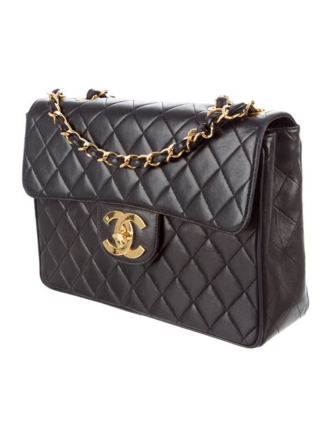 chanel large classic flap bag